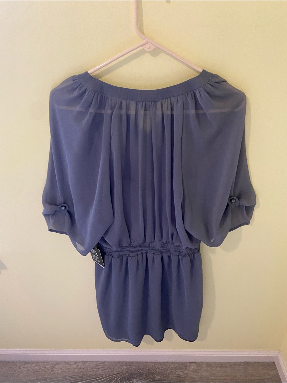 Express Lightweight mini Dress - Picture 3 of 4